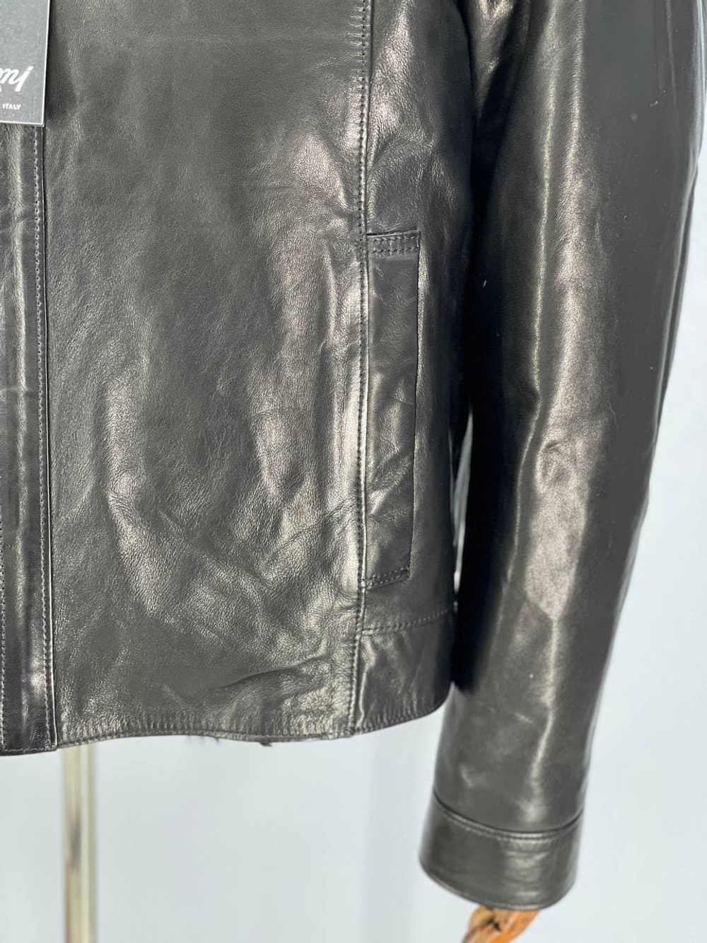 Кожаная куртка Brioni