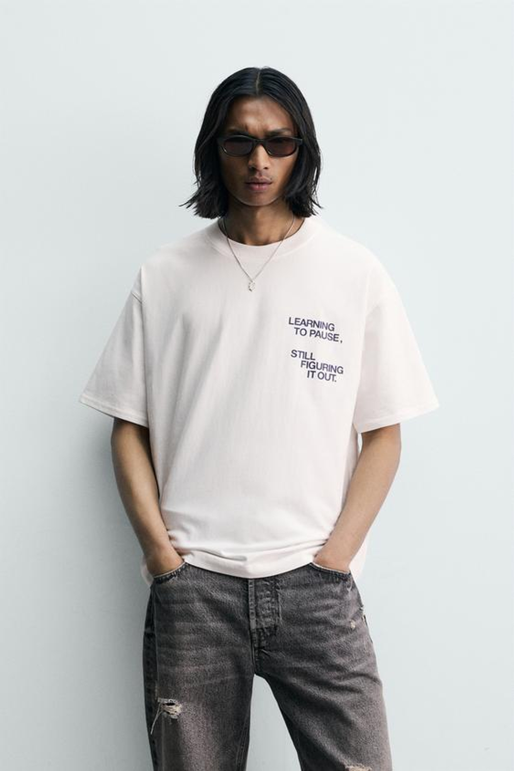 ZARA ФУТБОЛКА С КОНТРАСТНЫМИ НАДПИСЯМИ, БЕЛЫЙ