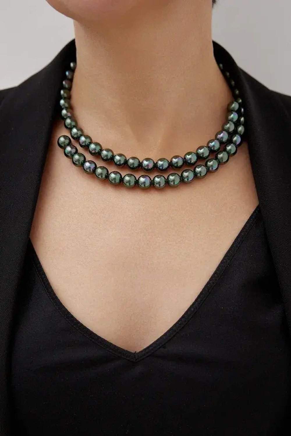 Чокер memory из темно-зеленого жемчуга