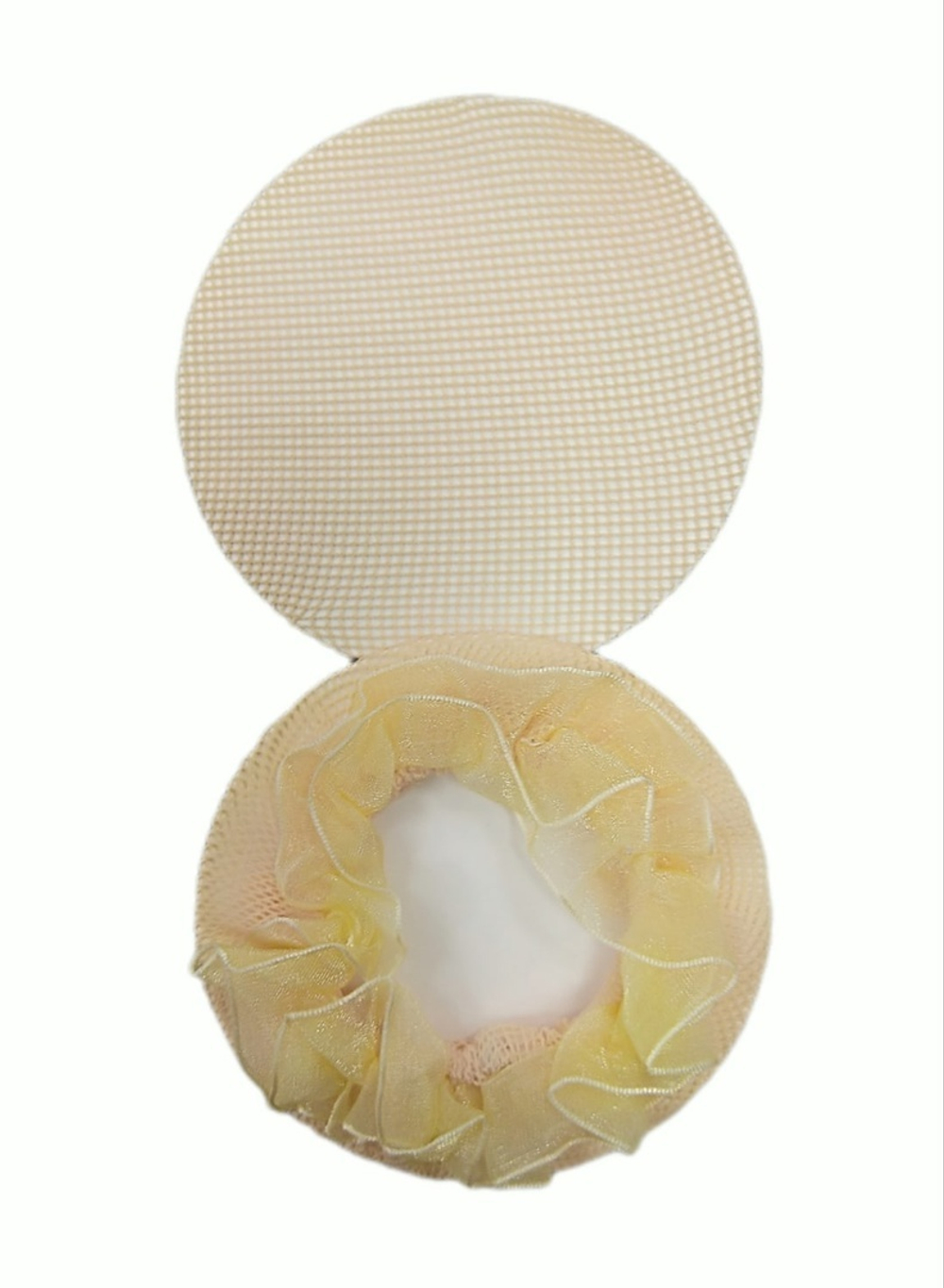 Бежевый с юбкой