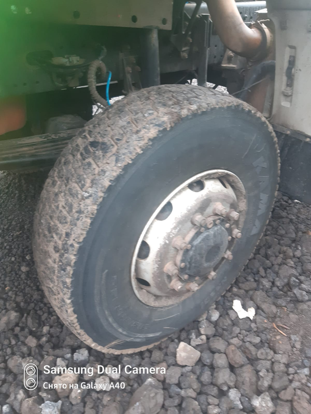 Shacman (Shaanxi) SX* 6x6 Седельный тягач SX42586W385C (Дизельный, 10,8 л, 441 л.с., МТ)