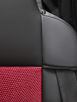 Чехлы Люкс КамАз 5490 K4 с 2014 года (экокожа+рогожка, черный, красная вставка)