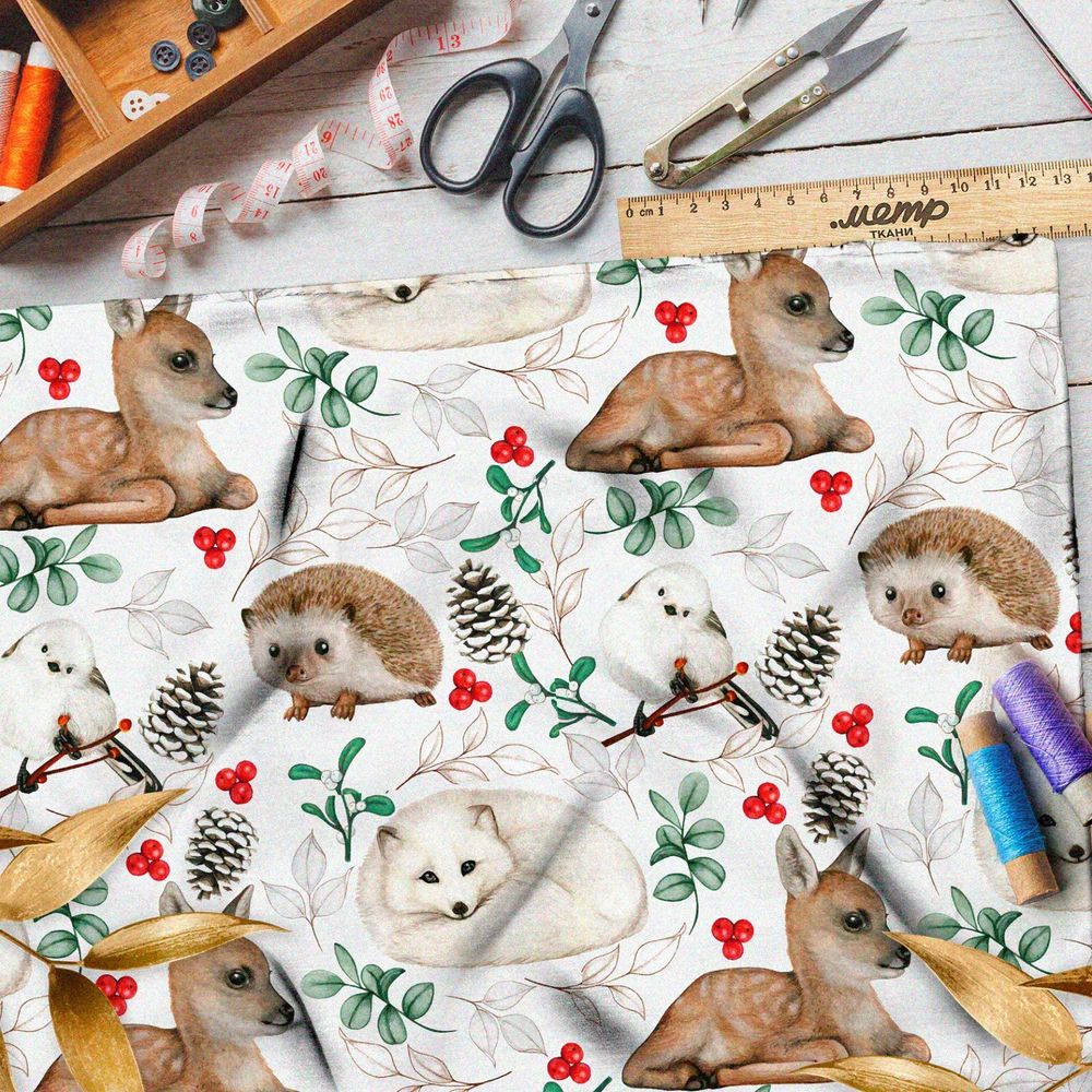 Ткань оксфорд 600 реалистичные животные, брусника и шишки