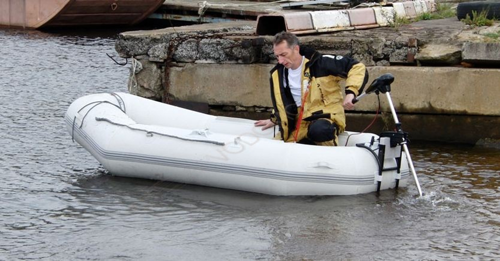 Лодка ПВХ BADGER Lake Line 265