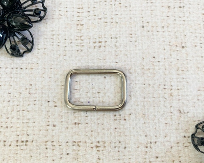 Рамка металл, ш. 2,5 см.