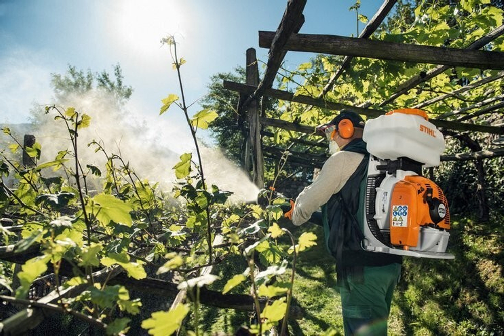 Опрыскиватель Stihl SR 450