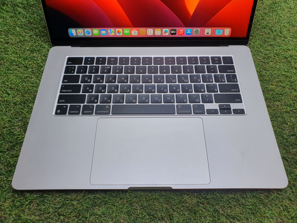 MacBook Air 15 2023 M2 512Gb 12 циклов A2941