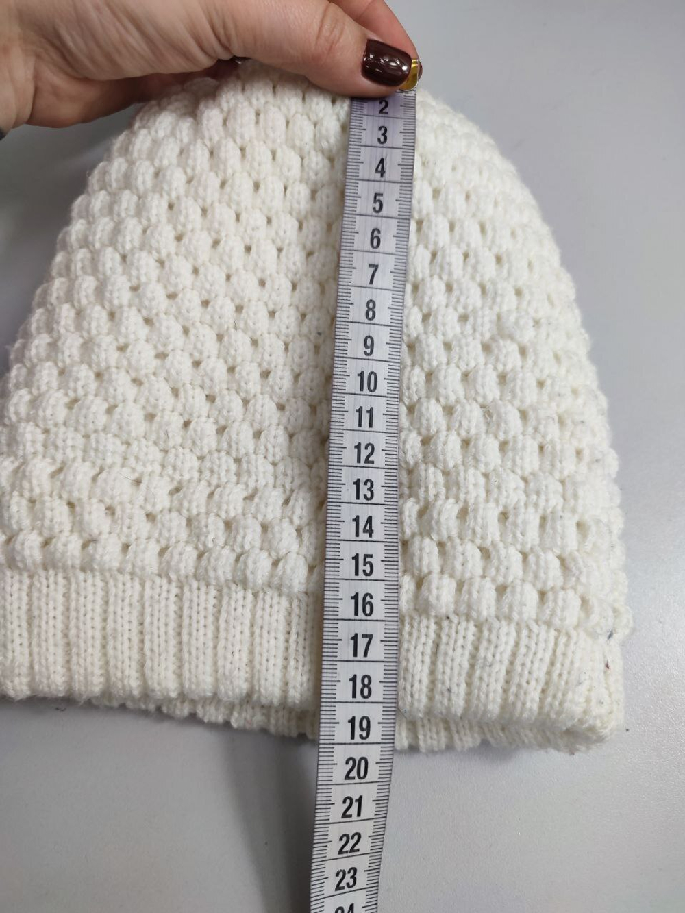 Шапка светлая