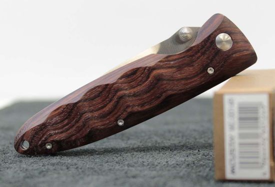 Складной нож Mcusta Classic Wave VG-10 Blade, Iron Wood Handle MC-0014R c клинком из стали VG-10, рукоять дерево (Iron wood)