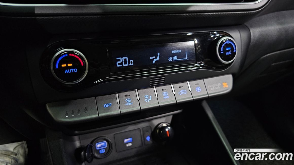 Hyundai The New KONA Бензин 1.6 Turbo 2WD (11.2020)