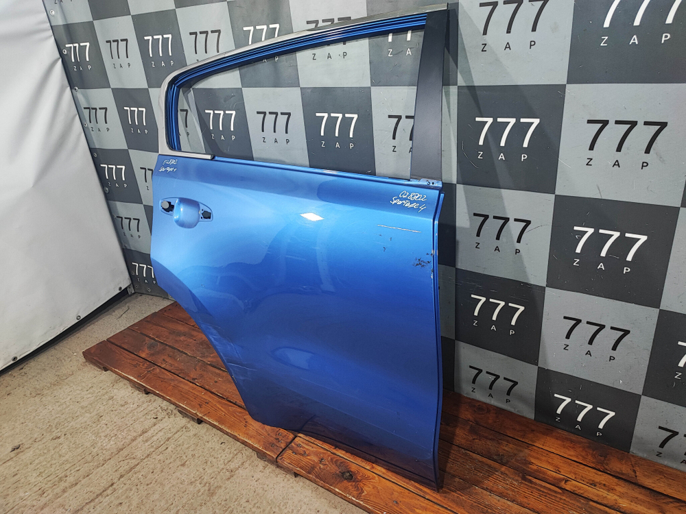 Дверь задняя правая Kia Sportage 4 (QL) 16-22 Б/У Оригинал 77004F1000