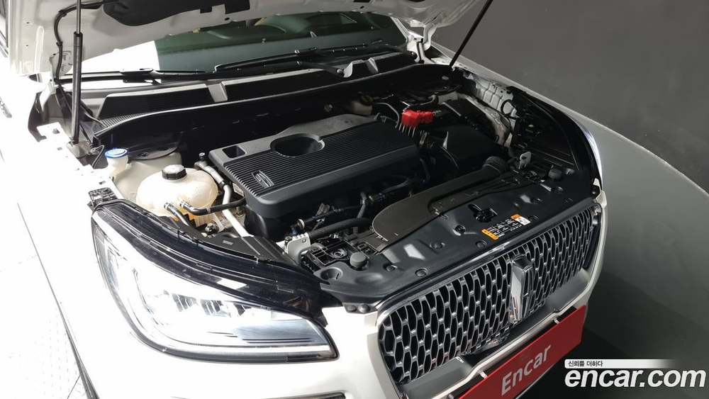 Lincoln Corsair 2.0 Reserve AWD (08.2022)