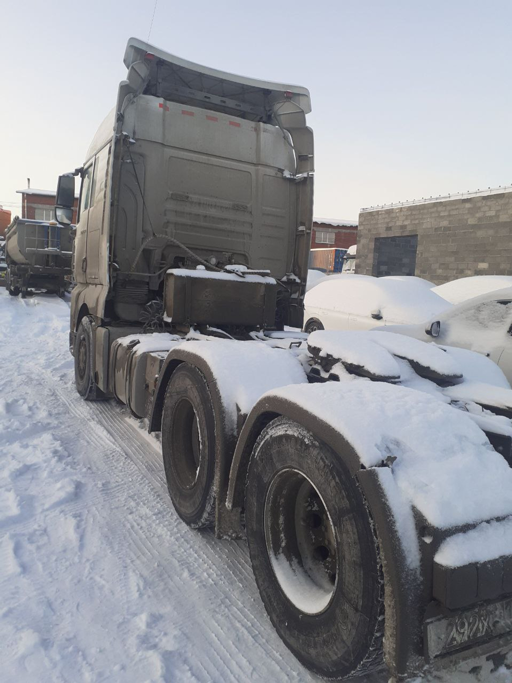 SITRAK C7H 6x4 Седельный тягач ZZ4256V364HE (Дизельный, 12,4 л, 480 л.с., АТ)