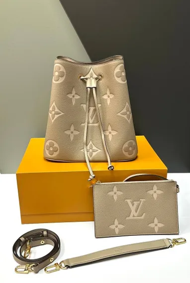 Сумка Louis Vuitton Neonoe MM серо-бежевый