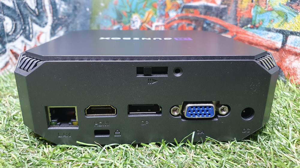 Неттоп Junibox x3pro i3-7/16Gb/256Gb