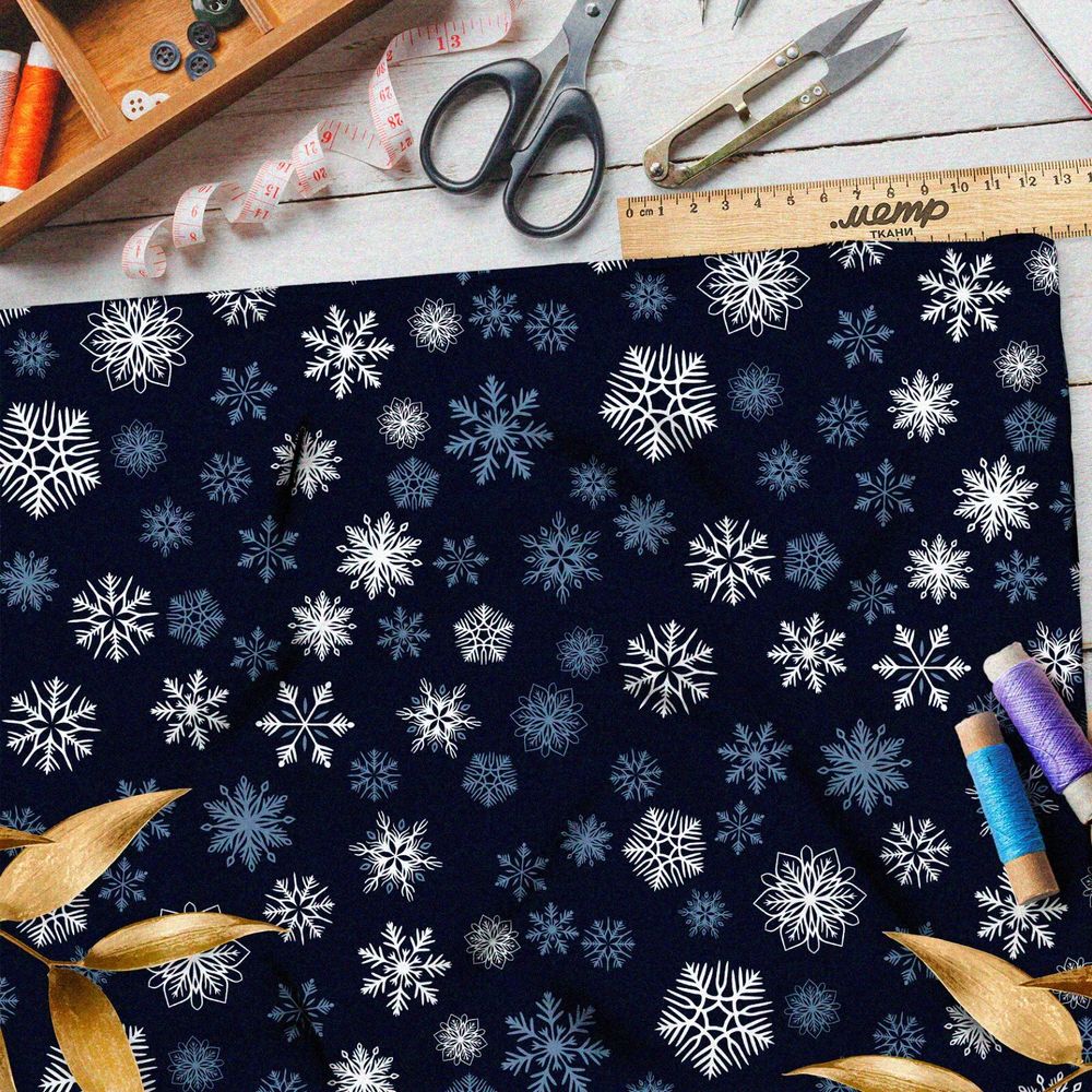 Ткань барби белые и голубые снежинки на тёмно-синем фоне