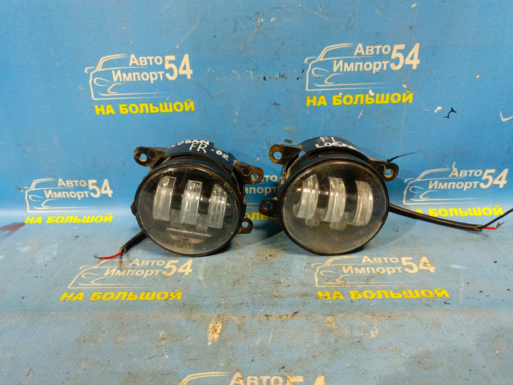 Туманка правая RENAULT LOGAN 2011