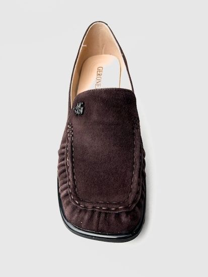 Лоферы женские