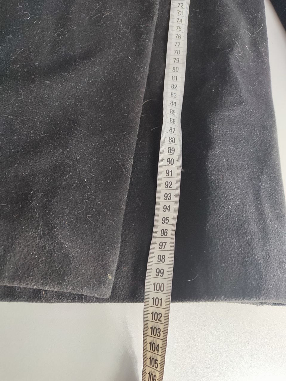 Пальто практичное 42 размер