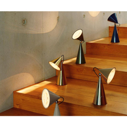 Настольная лампа Pose Portable Gold