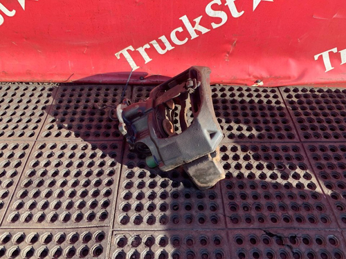 Суппорт задний левый 2017г.