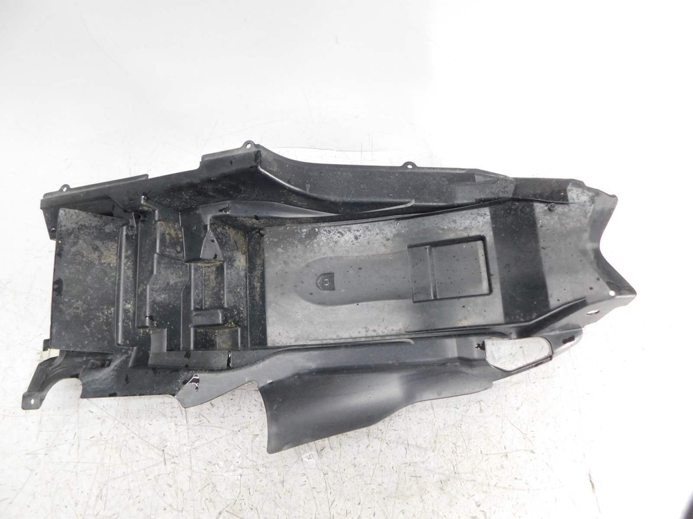 Подкрылок Suzuki DL650 V-Strom