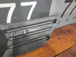 Накладка ПТФ левая Ford Focus 2 05-08 Б/У Оригинал 4M5119953AE