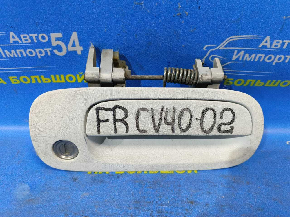 Ручка двери передней левой внешняя TOYOTA CAMRY 1998