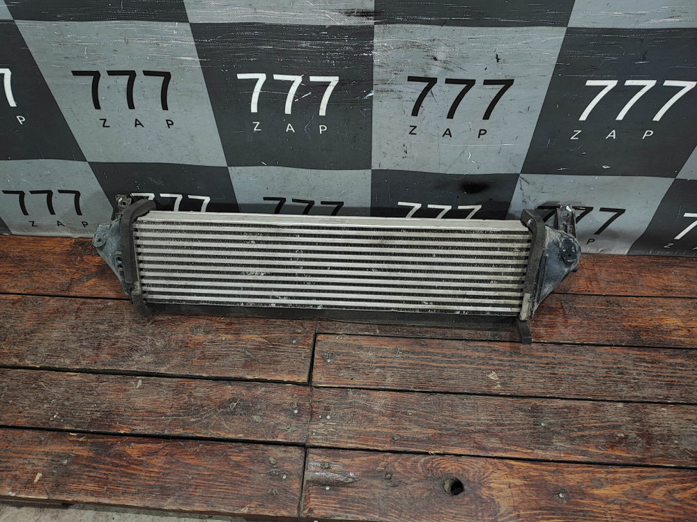 Интеркулер Exeed TXL 19-нв Б/У Оригинал 302000507AA