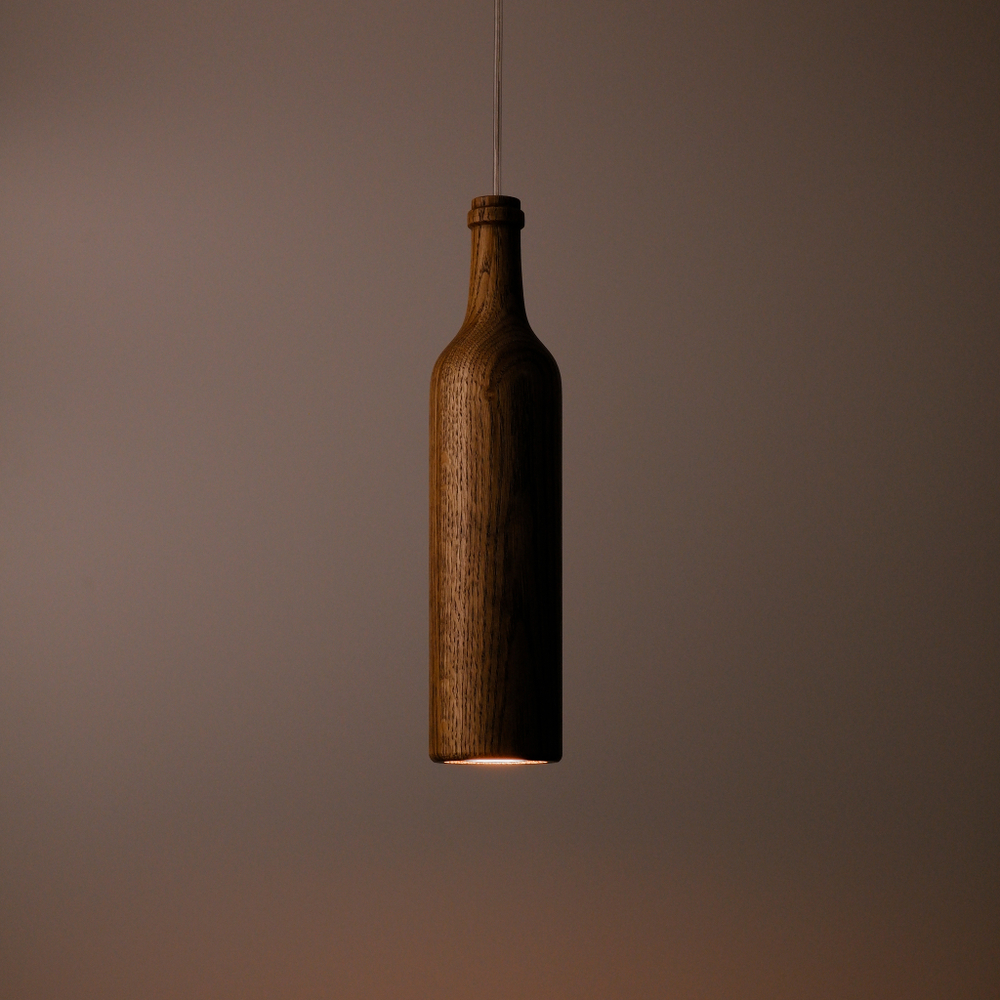 Wine bottle