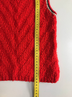 Жилетка вязаная, визуально на 5/6 лет