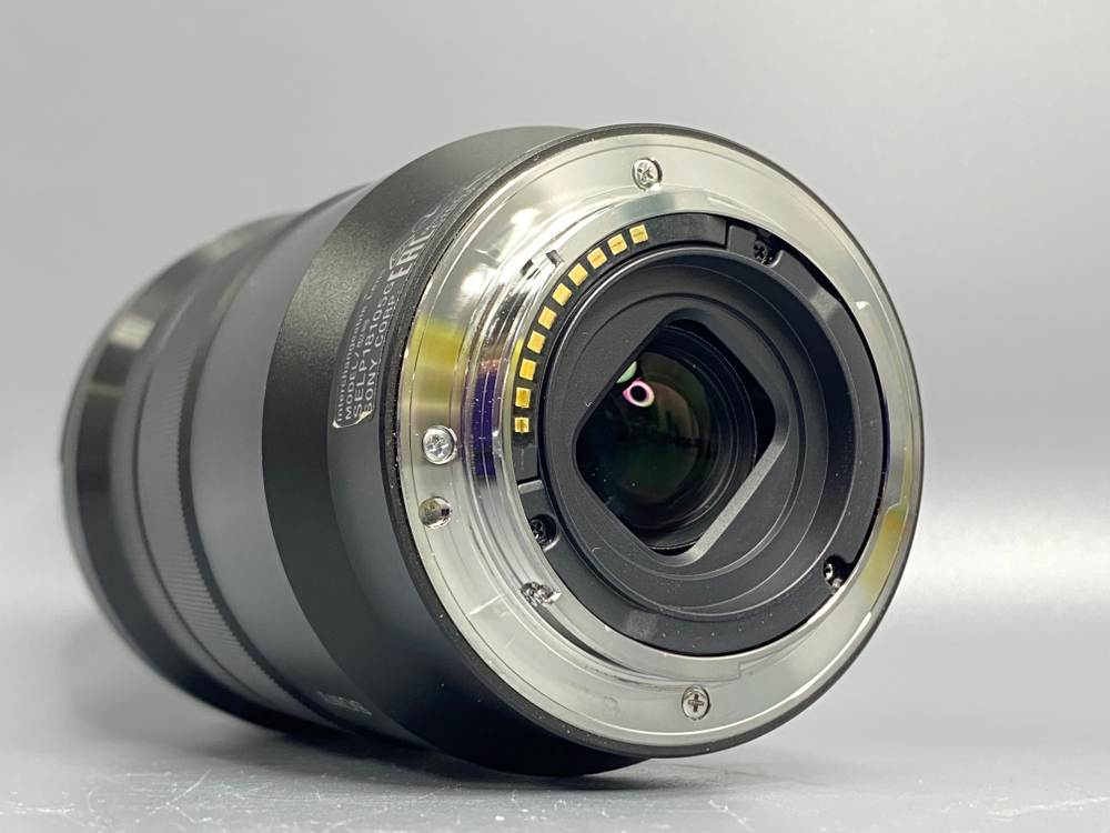 Sony 18-105mm 4G OSS PZ E SELP18105G