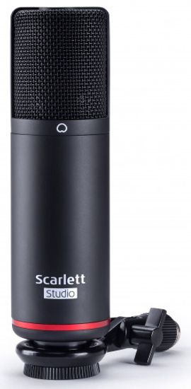 Студийный комплект FOCUSRITE Scarlett Solo Studio 3rd Gen