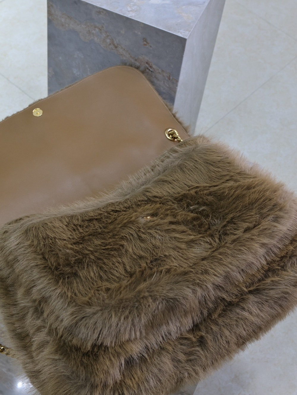 Saint Laurent Niki Oversized 47 cm