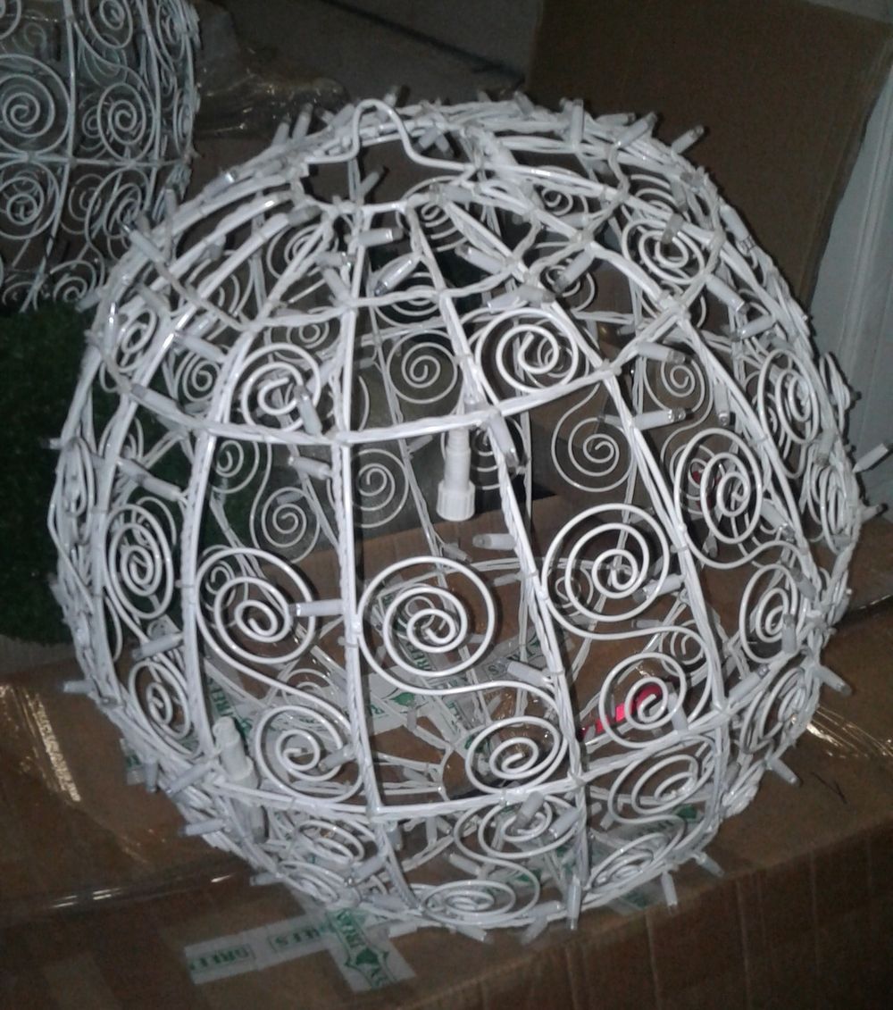 Световой Шар с ажурным каркасом