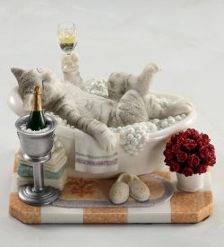 Veronese WS-1355 Статуэтка «Кошка в ванной»