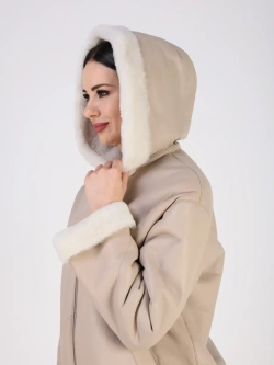 Дубленка зимняя натуральная куртка короткая с капюшоном