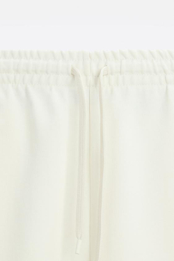 ZARA ШОРТЫ INTERLOCK ИЗ РЕЛЬЕФНОЙ ТКАНИ, ЖЕЛТОВАТО-БЕЛЫЙ