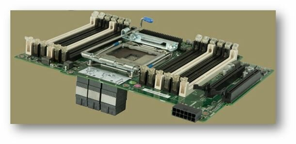 Материнская плата для сервера IBM X3500 M4 00AL017- 00AL045-94Y774