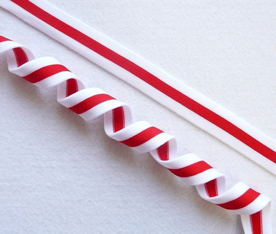 Лампасная лента (трикотажный, 2,5 см). Белый/красный, ВО