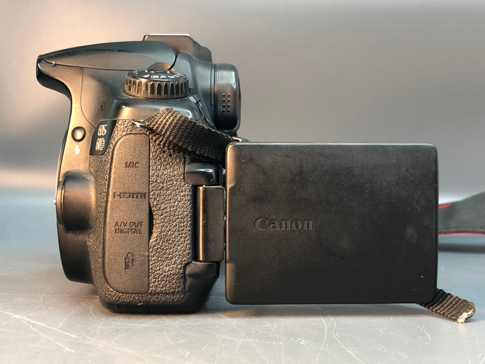 Canon EOS 60D 100000 кадров пробега