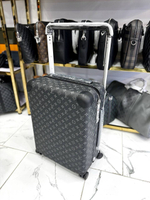 Чемодан Louis Vuitton Horizon 55