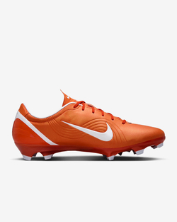 Бутсы Nike Zoom Mercurial Vapor 1 Regen CR7 Elite FG - красный