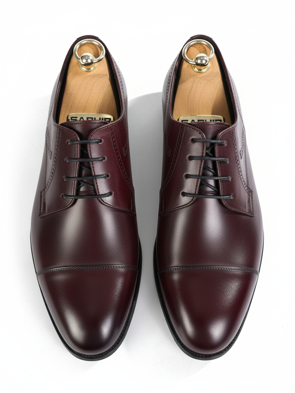 Бородовые кожаные туфли итальянский крой на шнурках строгий стиль Дресс код