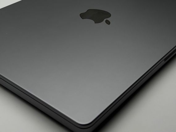 MacBook Pro 14 M3 8/512gb Space Gray