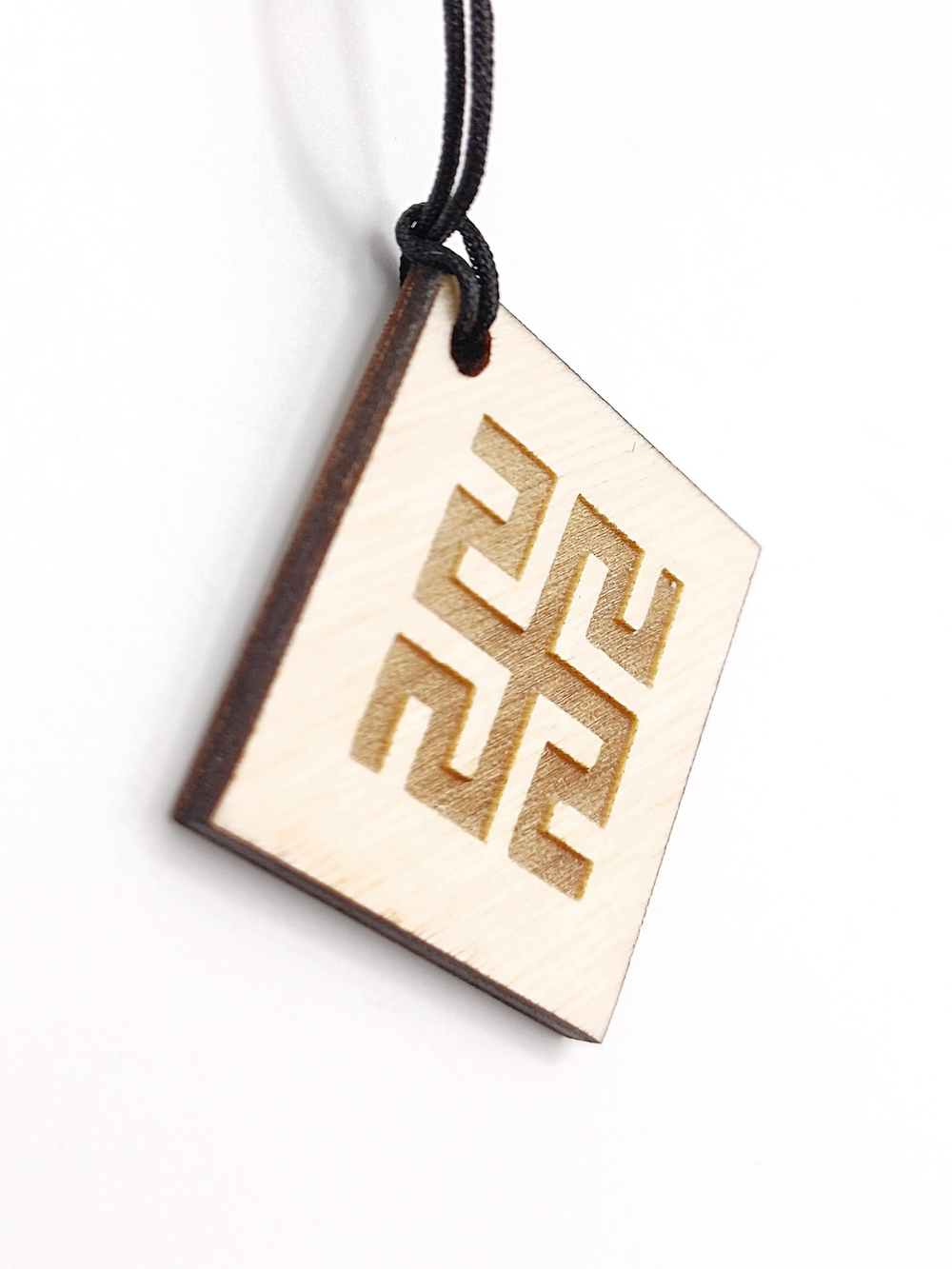 Деревянный славянский оберег Родовик