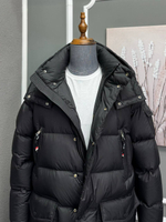 Пуховик Moncler