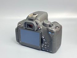 Canon EOS 700D 10 кадров