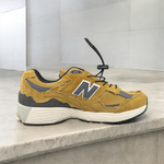 New Balance 2002R Protection Pack • Brown