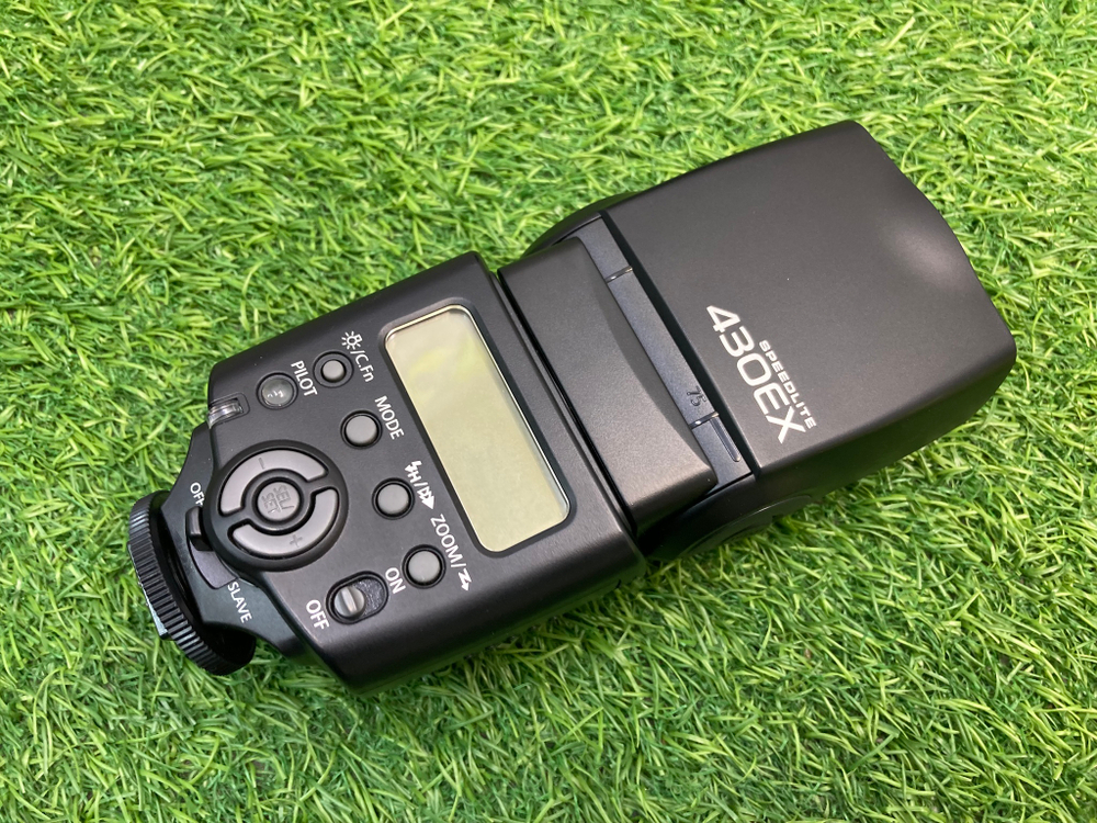 Canon Speedlite 430EX